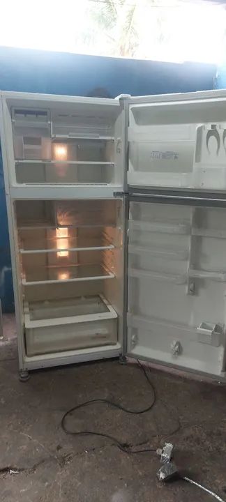 Geladeira Duplex Usada em Ótimo Estado - Foto 2