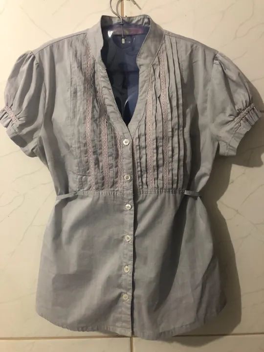 Blusa cinza estilo romantico (P/M)