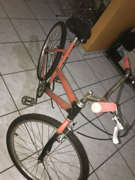 Bicicleta Monark brisa aro 20 bicicleta Ceci laranjada aro 26 - Foto 4