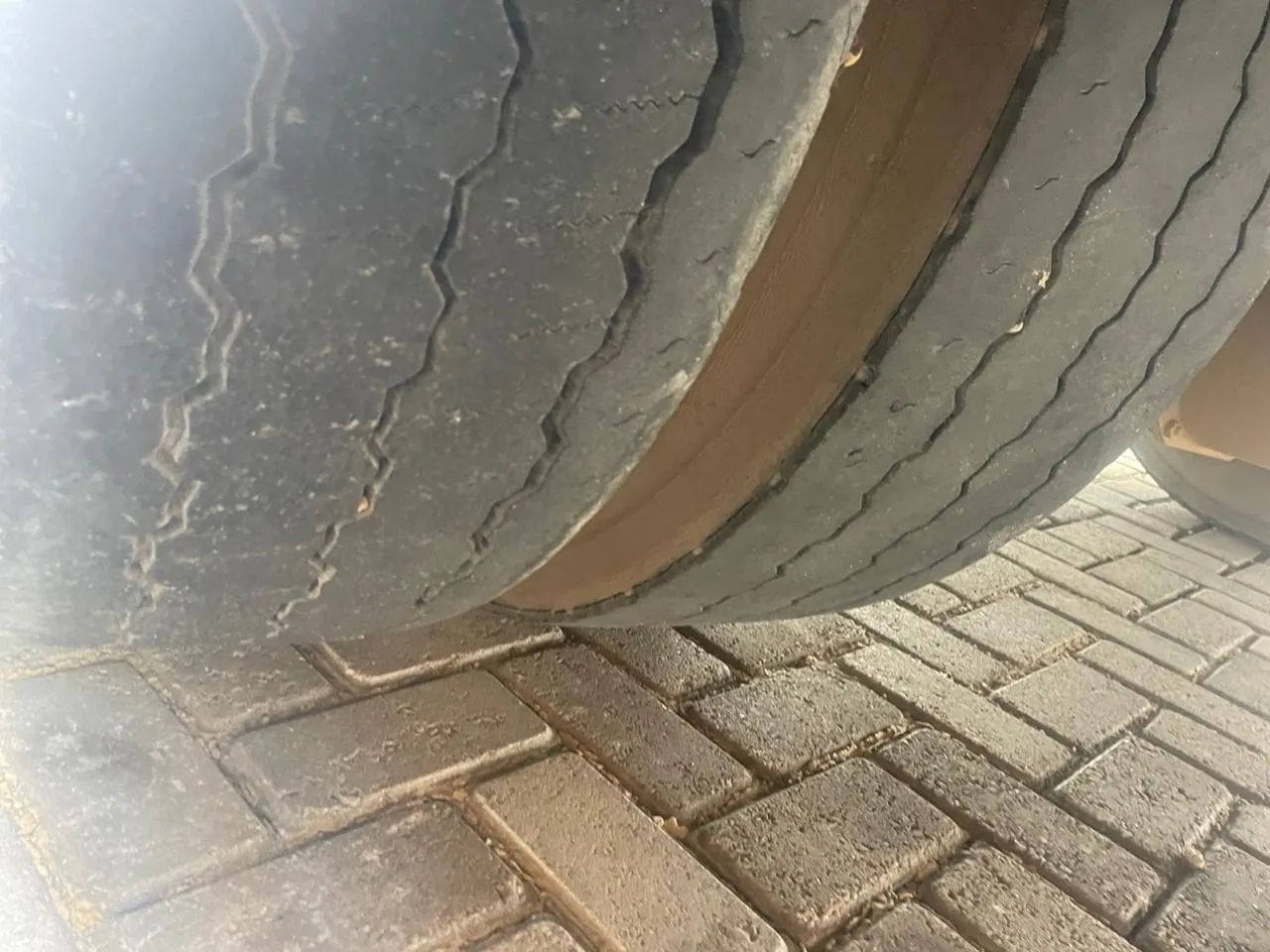 Ônibus em ótimo estado - Foto 5