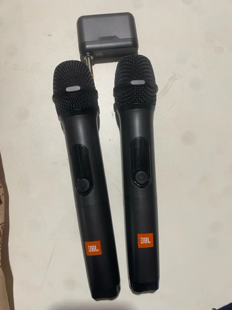 Microfone Sem Fio JBL para Karaokê