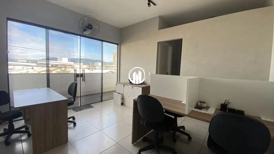 Sala comercial para locação no bairro Residencial Santa Giovana, Jundiaí-SP. REF: SA0001