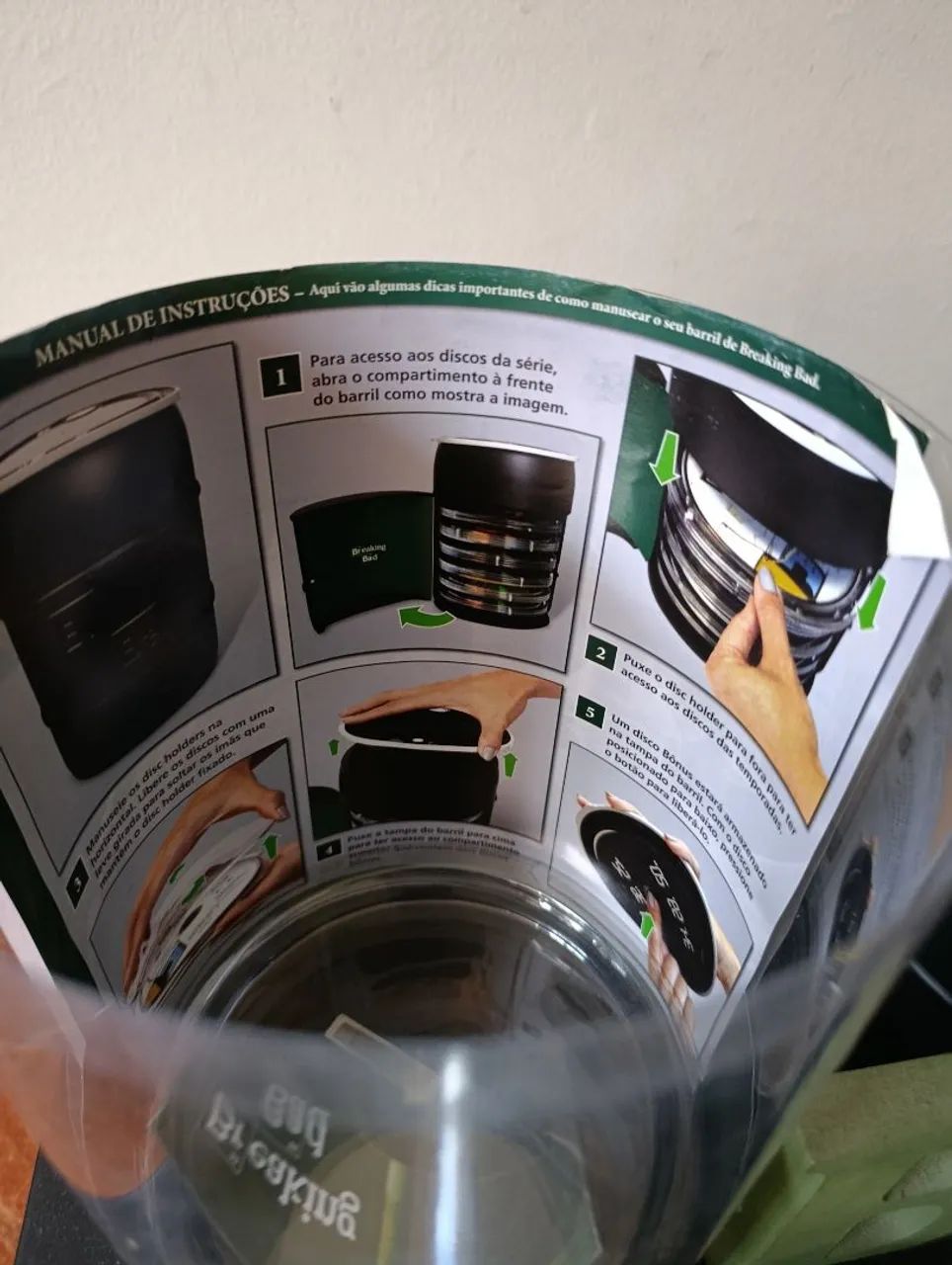 Blu-ray Box Ed Brasileira Barril Breaking Bad  - Foto 3
