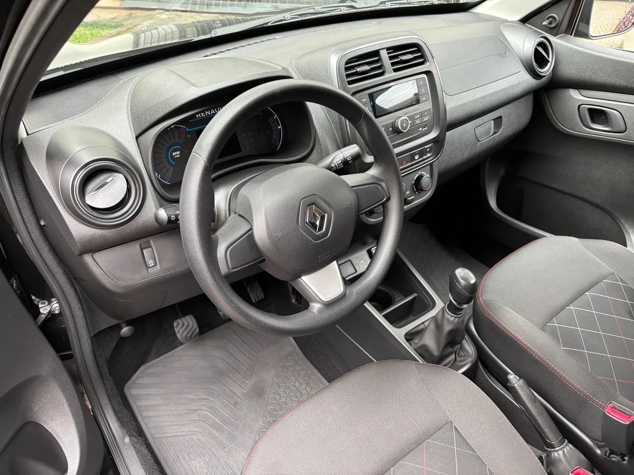 Kwid Zen 1.0 12v 2024 Completo Apenas 21 mil km Garantia de Fábrica Novo - Foto 3