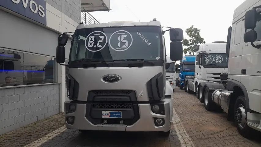 Ford Cargo 2429 8x2 2014/2015 Chassi - Foto 2