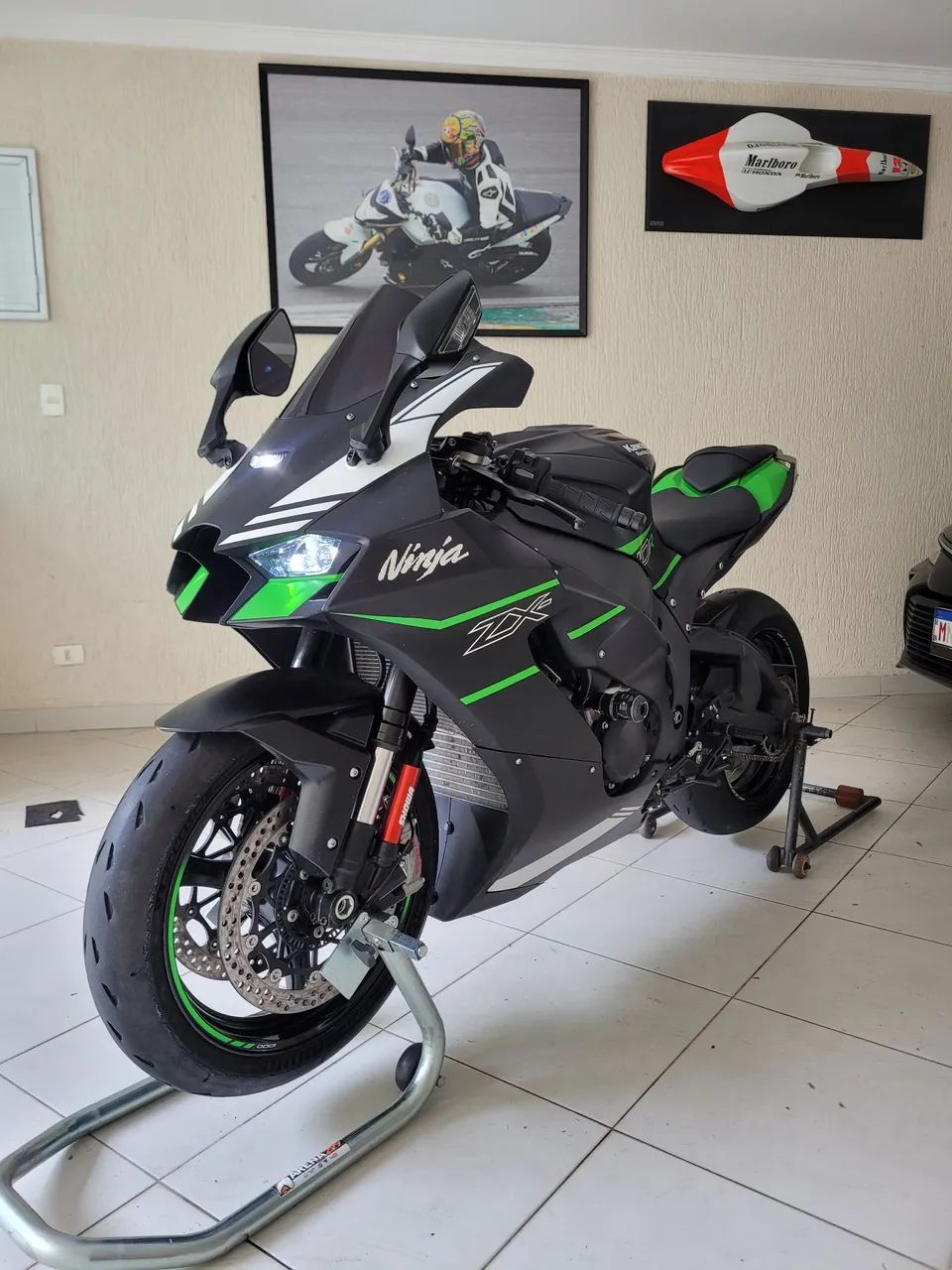 Kawasaki Zx-10/ Zx-10r 1000cc 2022 - 1454182412 | OLX