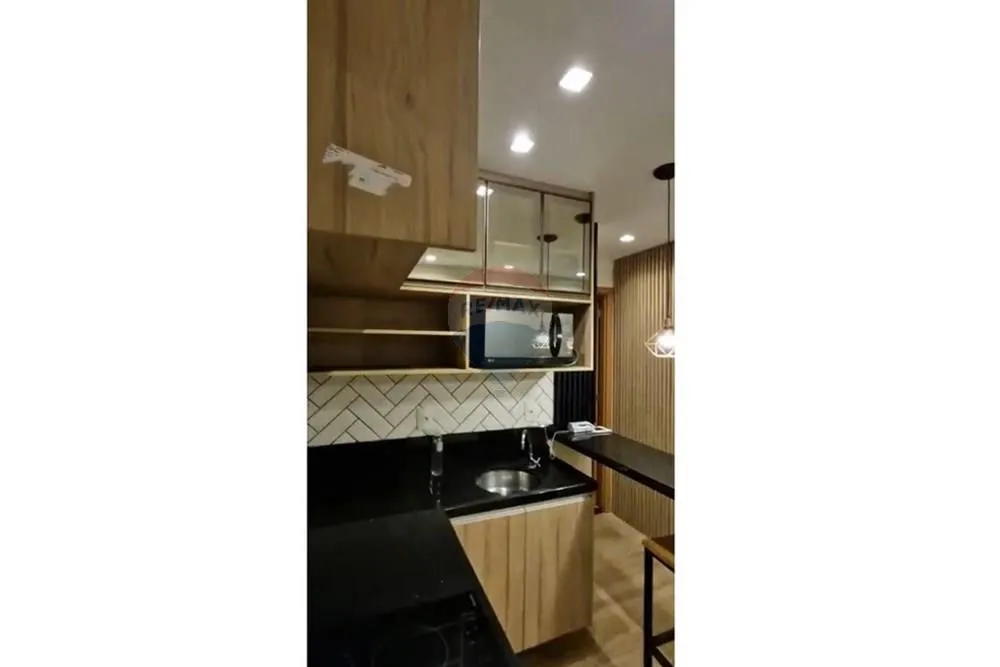 Studio mobiliado para locação no Condomínio Via Alameda Andar alto com vista para o bosqu