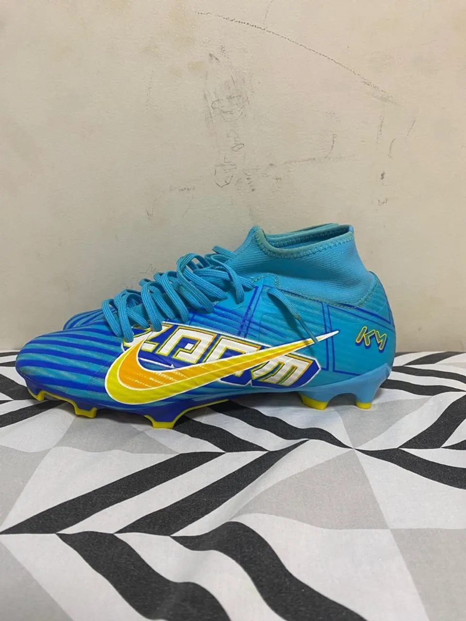 Chuteiras Nike Mercurial Superfly 8 Academy