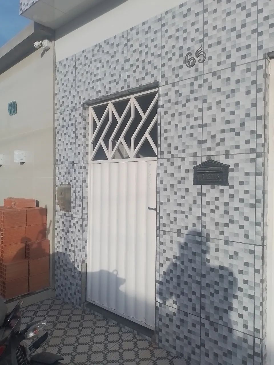O de pedestre, largura 95.5,altura 2.12 o de garagem largura 2.18 altura 2.09  - Foto 3