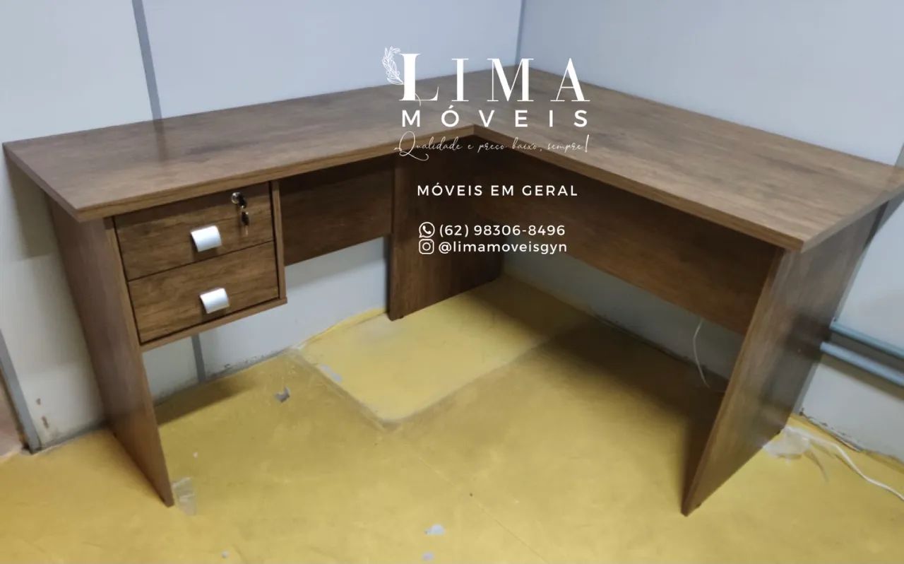 Mesa de Canto para Escritório / Mesa em L 