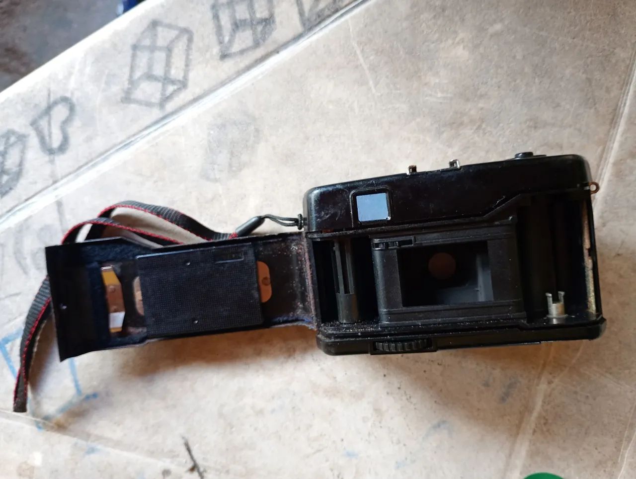 Máquina fotográfica antiga  - Foto 3