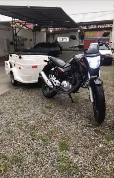 Semirreboque Motopratico Carrocinha