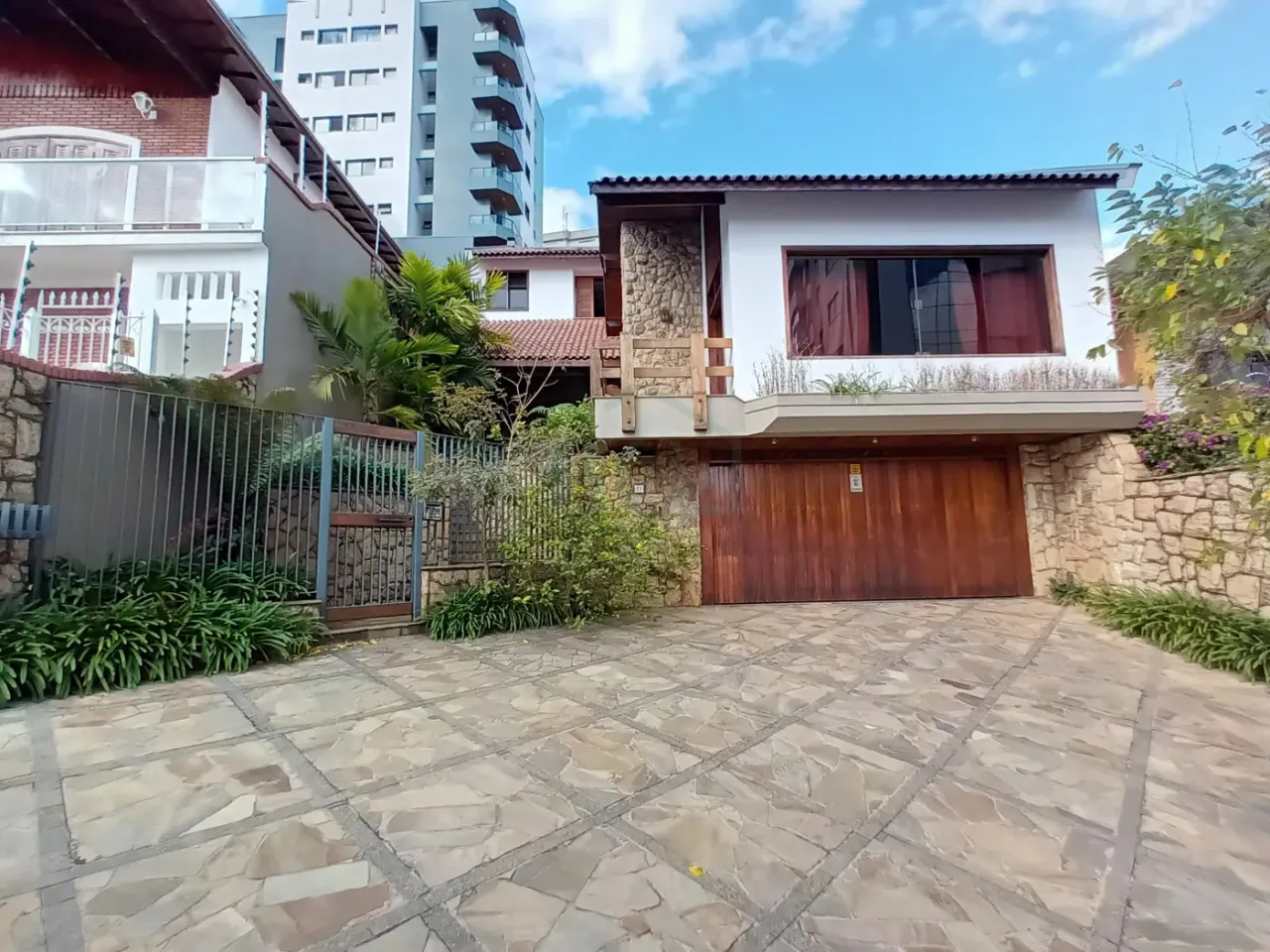 Casas Padrão em Poços de Caldas