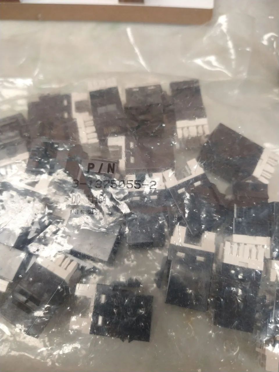 Conectores RJ45 para rede - Pacote com 24 peças