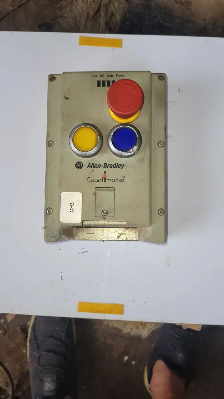 Botão de Emergência Allen-Bradley Guardmaster