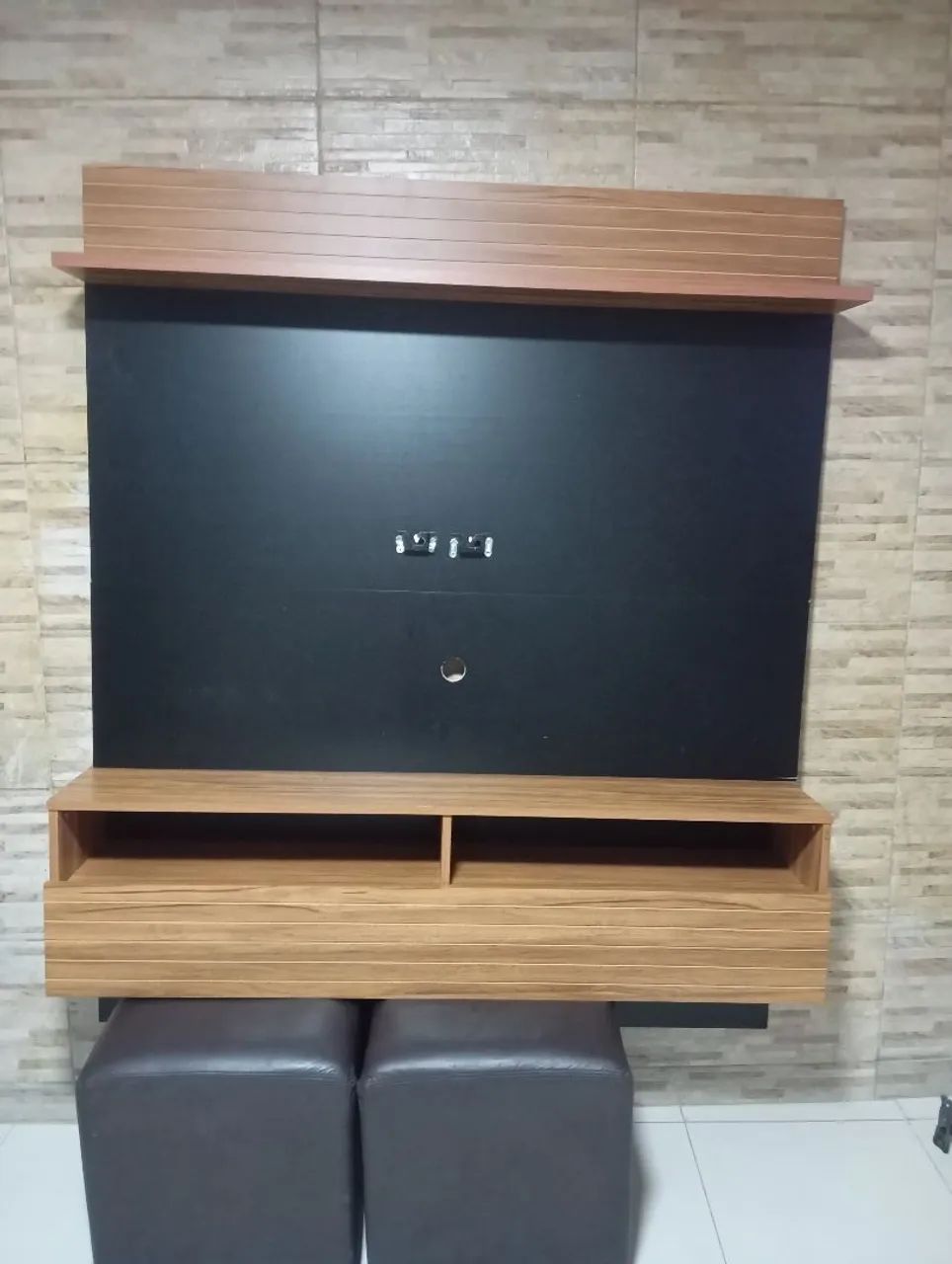 Painel para TV com prateleira - Foto 2