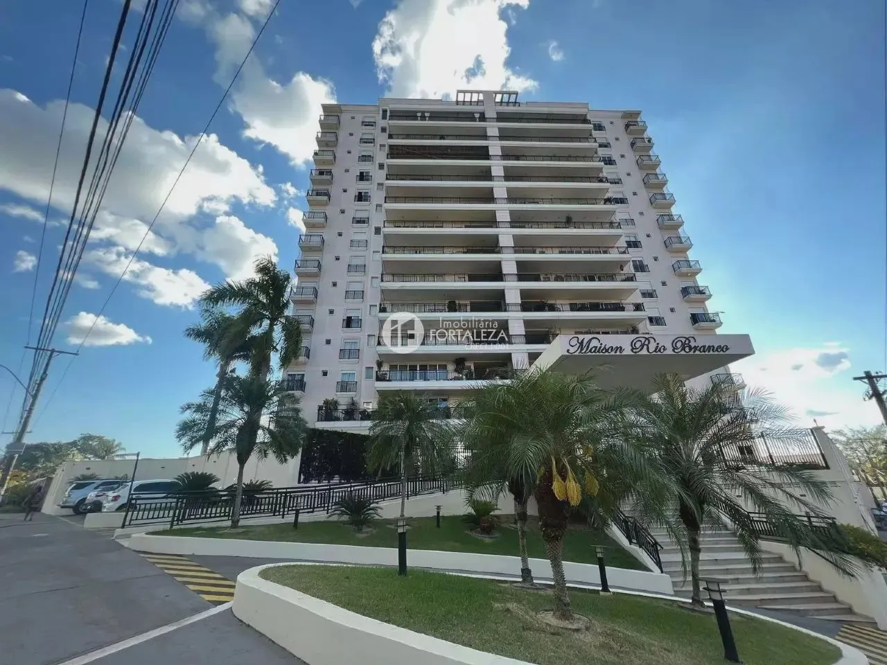 Apartamento no Condomínio Maison