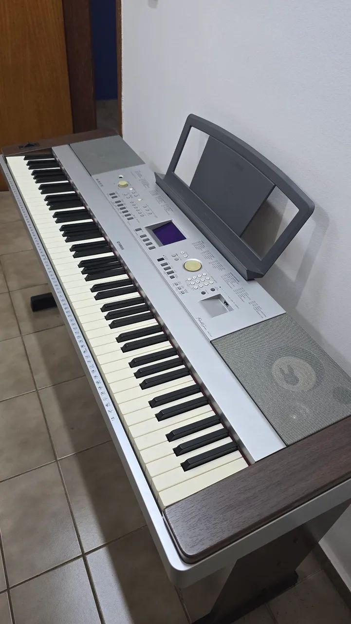 Piano digital DGX 640 yamaha - Foto 2