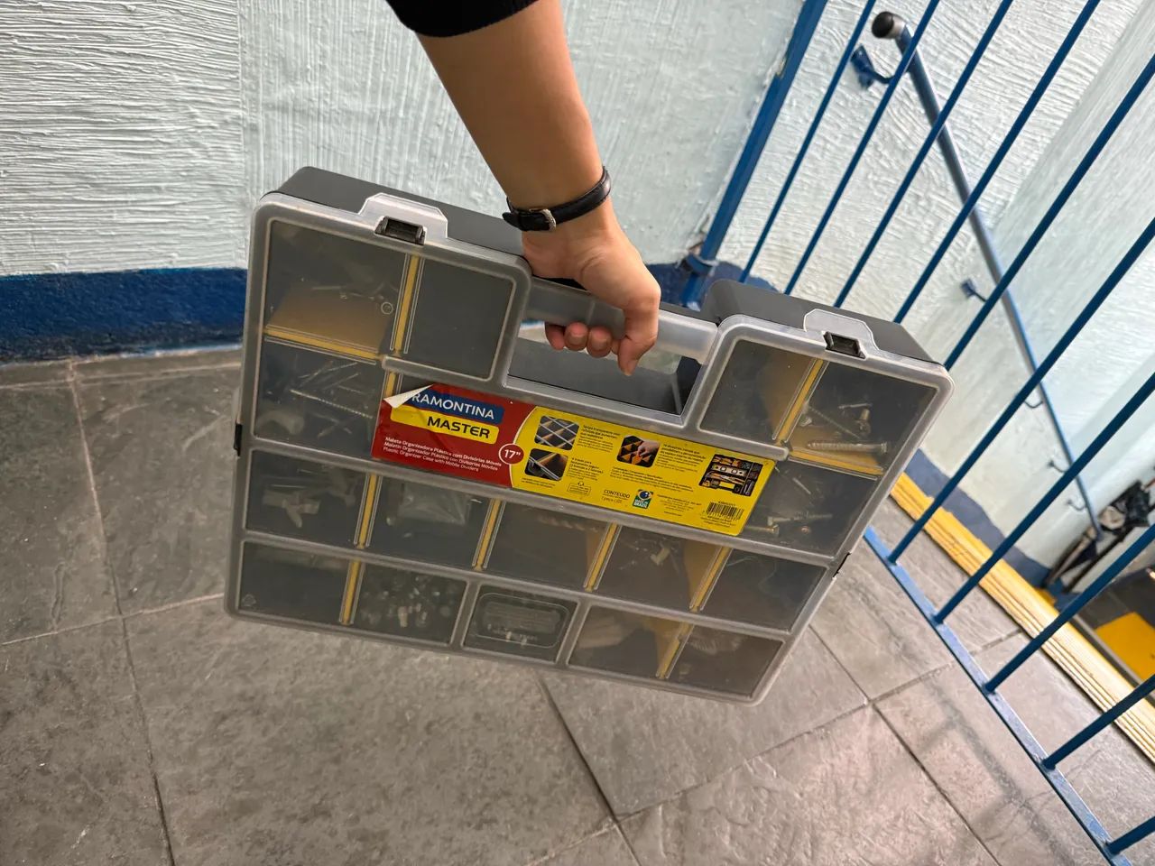 Maleta Plástica Organizadora Tamanho 17 da Tramontina - Foto 3