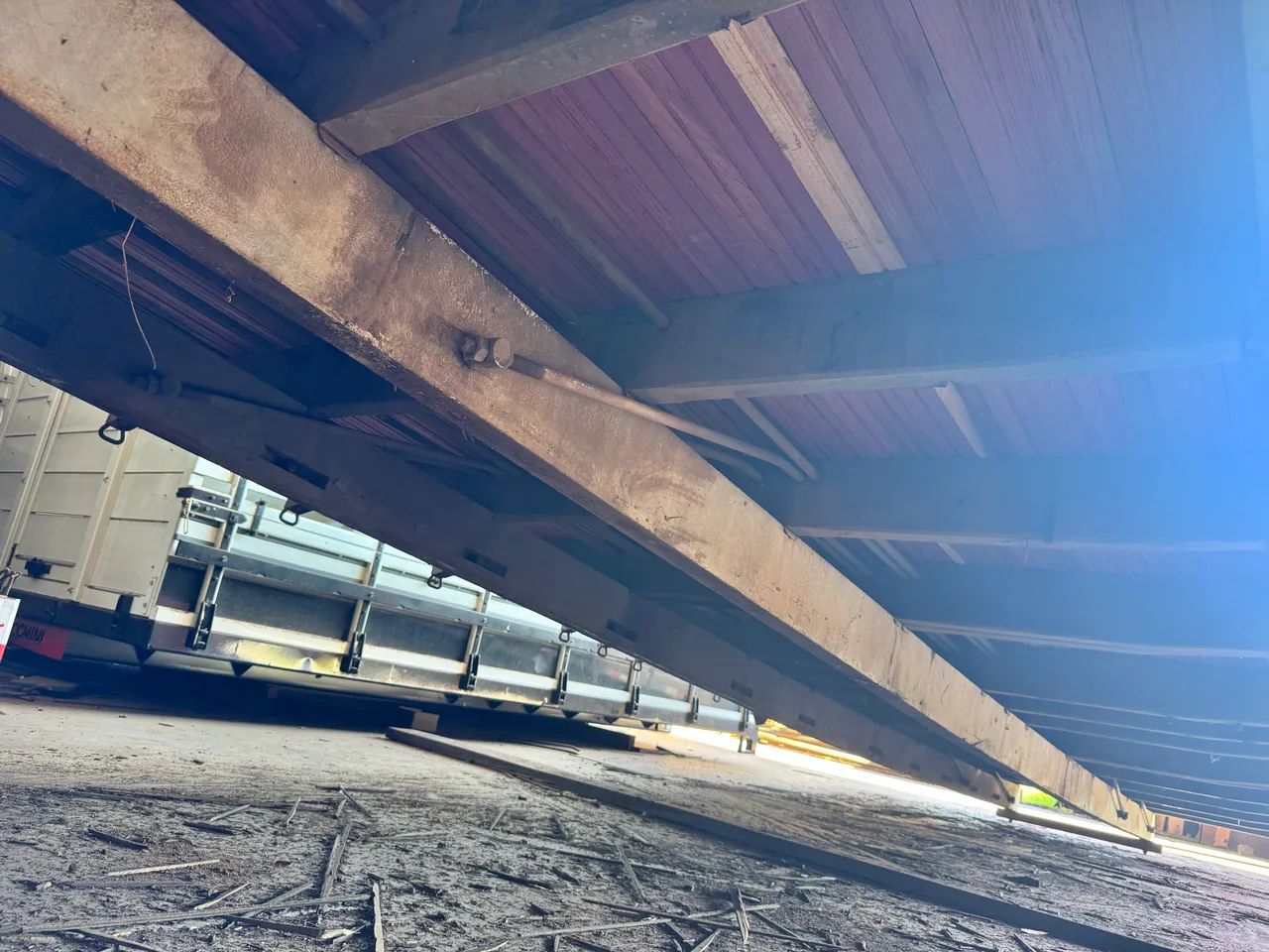 CARROCERIA MADEIRA 8,70 - Foto 5