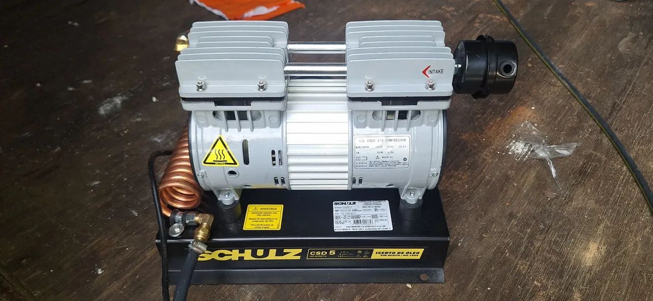 Compressor de Ar Schulz CSD 5 - 1,0 HP - Isento de Óleo