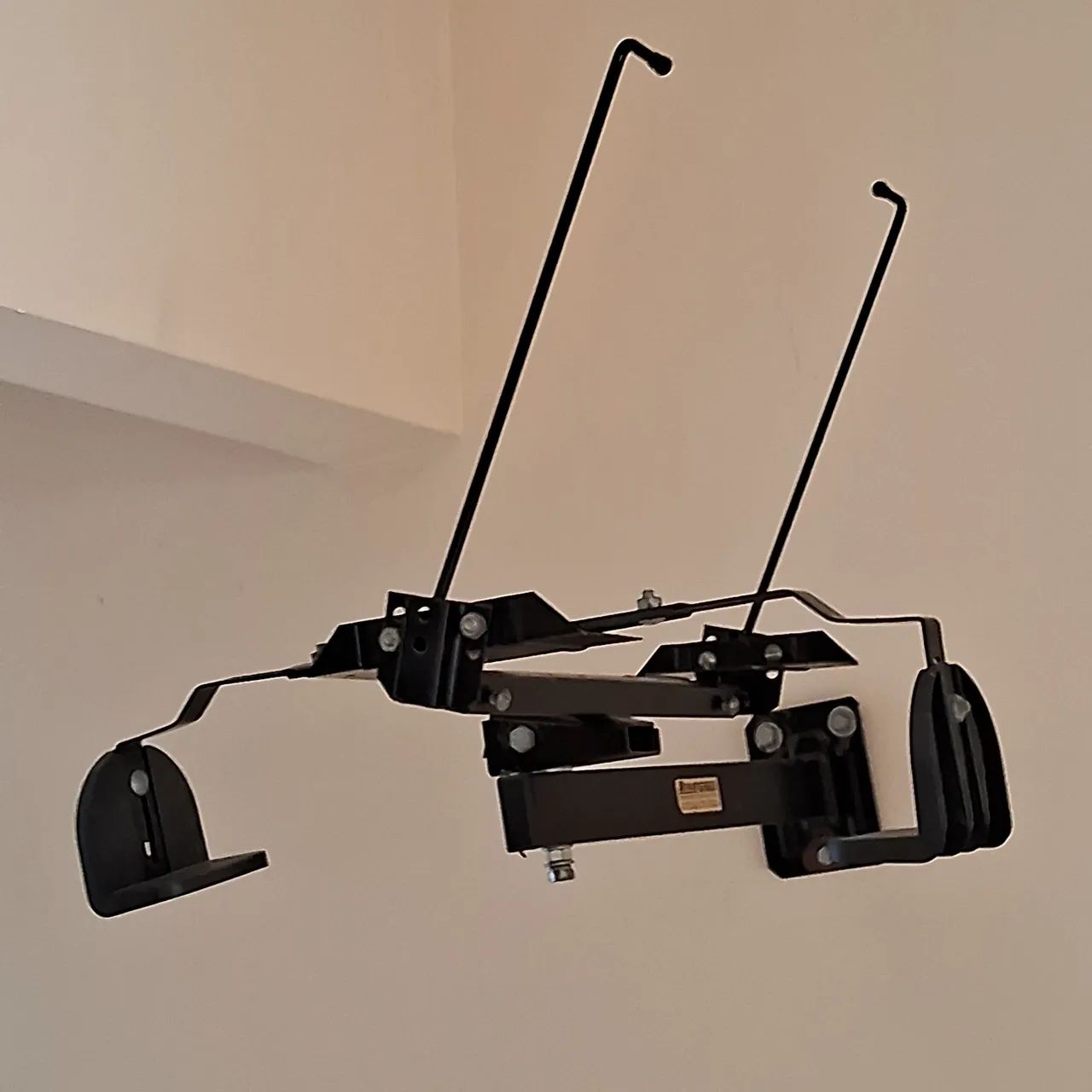 Suporte brasforma para tv de tubo até  21 polegadas  e dvd