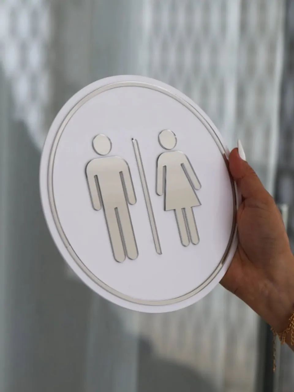 Placa de Banheiro Personalizada em Acrílico