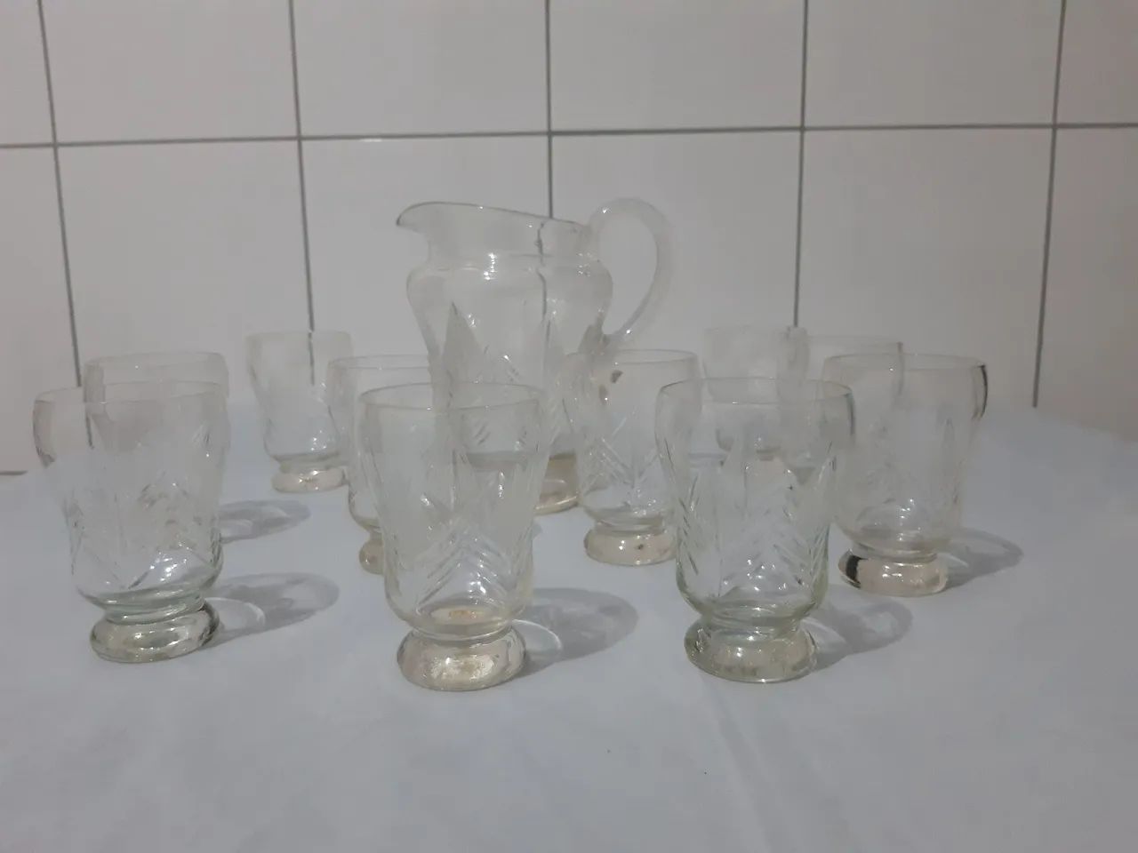 Conjunto de cristal com jarra e copos relíquia  - Foto 2