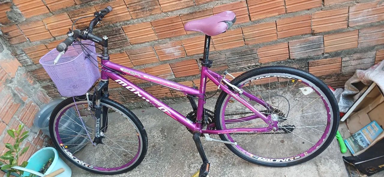 Bicicleta de alumínio lilás  - Foto 4