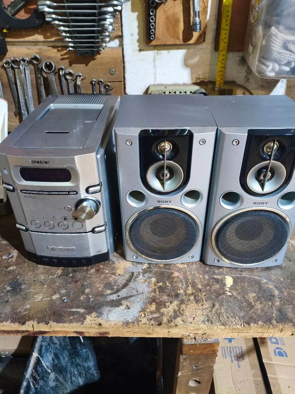 Mini System Sony com caixas de som