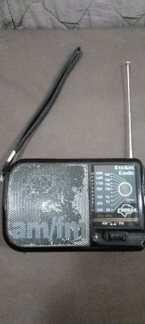 Rádio portátil AM/FM64573485646977120