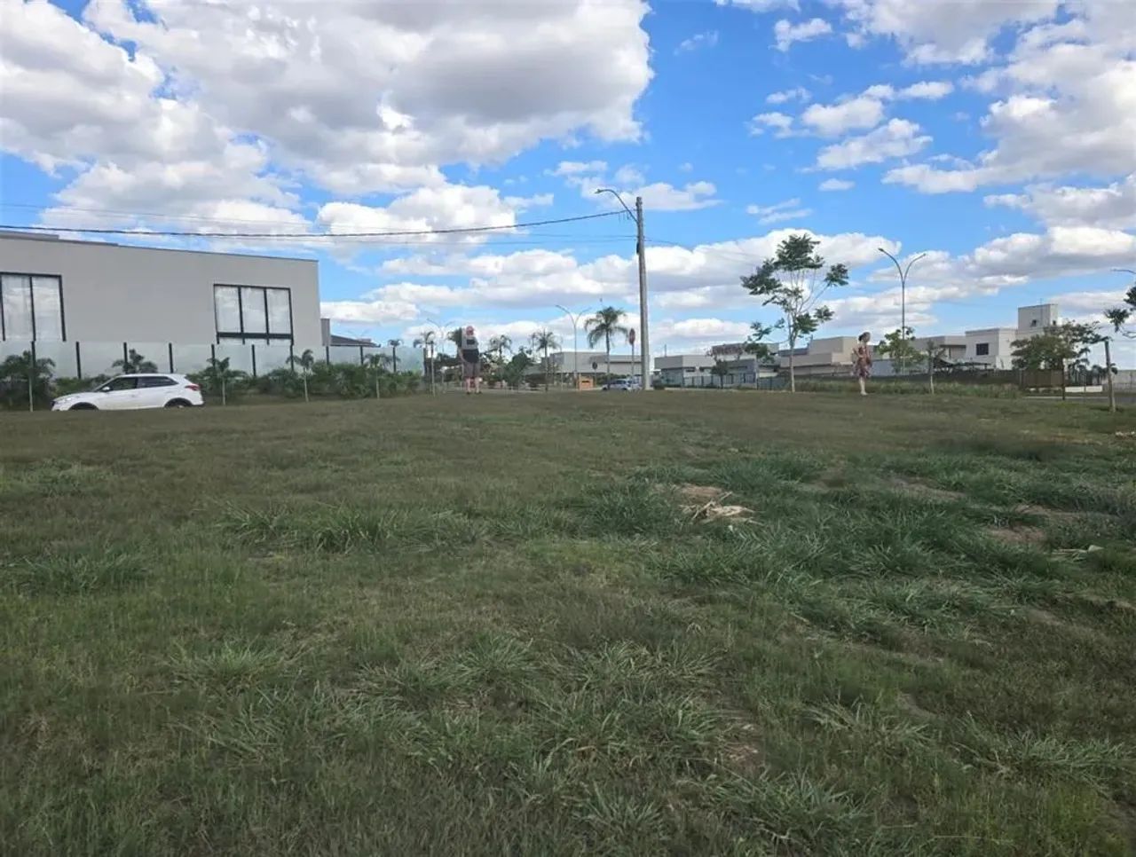 Lote venda em condomínio fechado segurança , lazer e tranquilidade para você e sua família - Foto 4