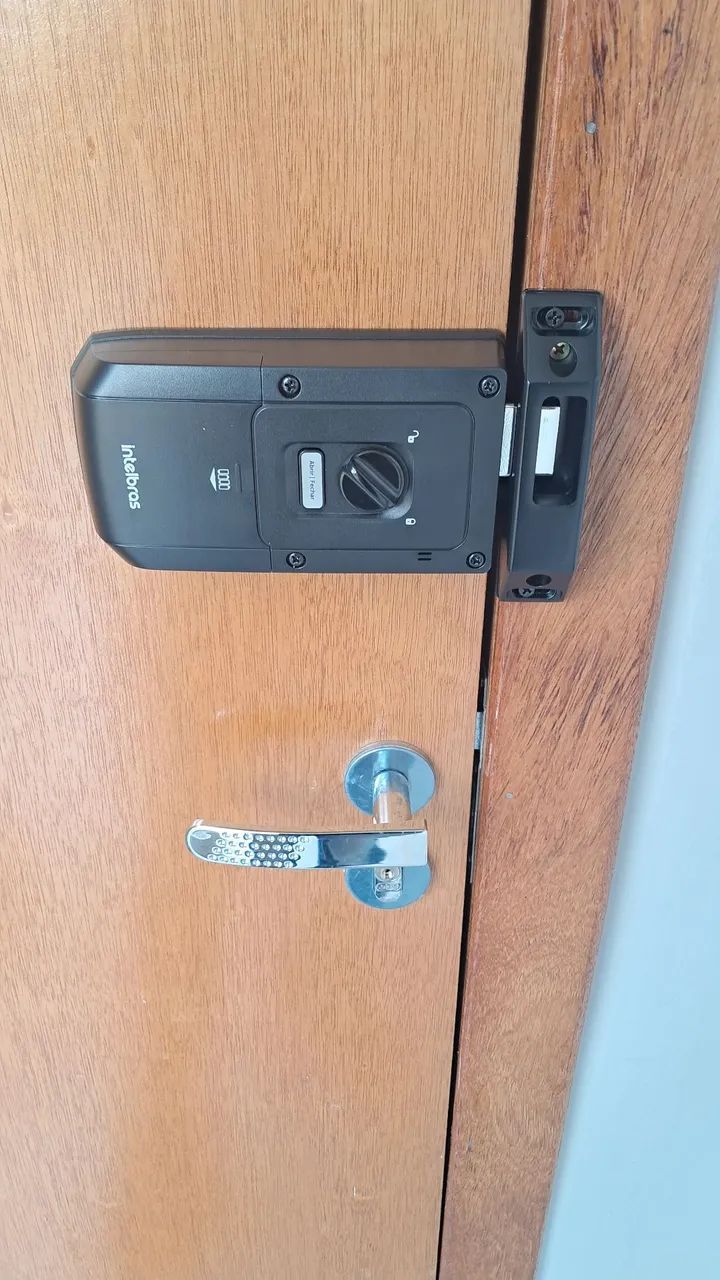 Instalação de Fechadura eletrônica wifi todos modelos  - Foto 2