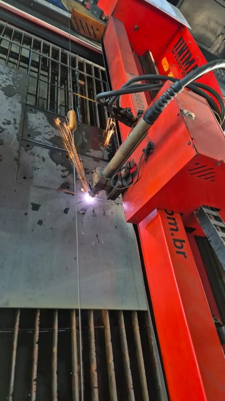 Vendo ou Troco Maquina de Corte Plama e Oxi Corte