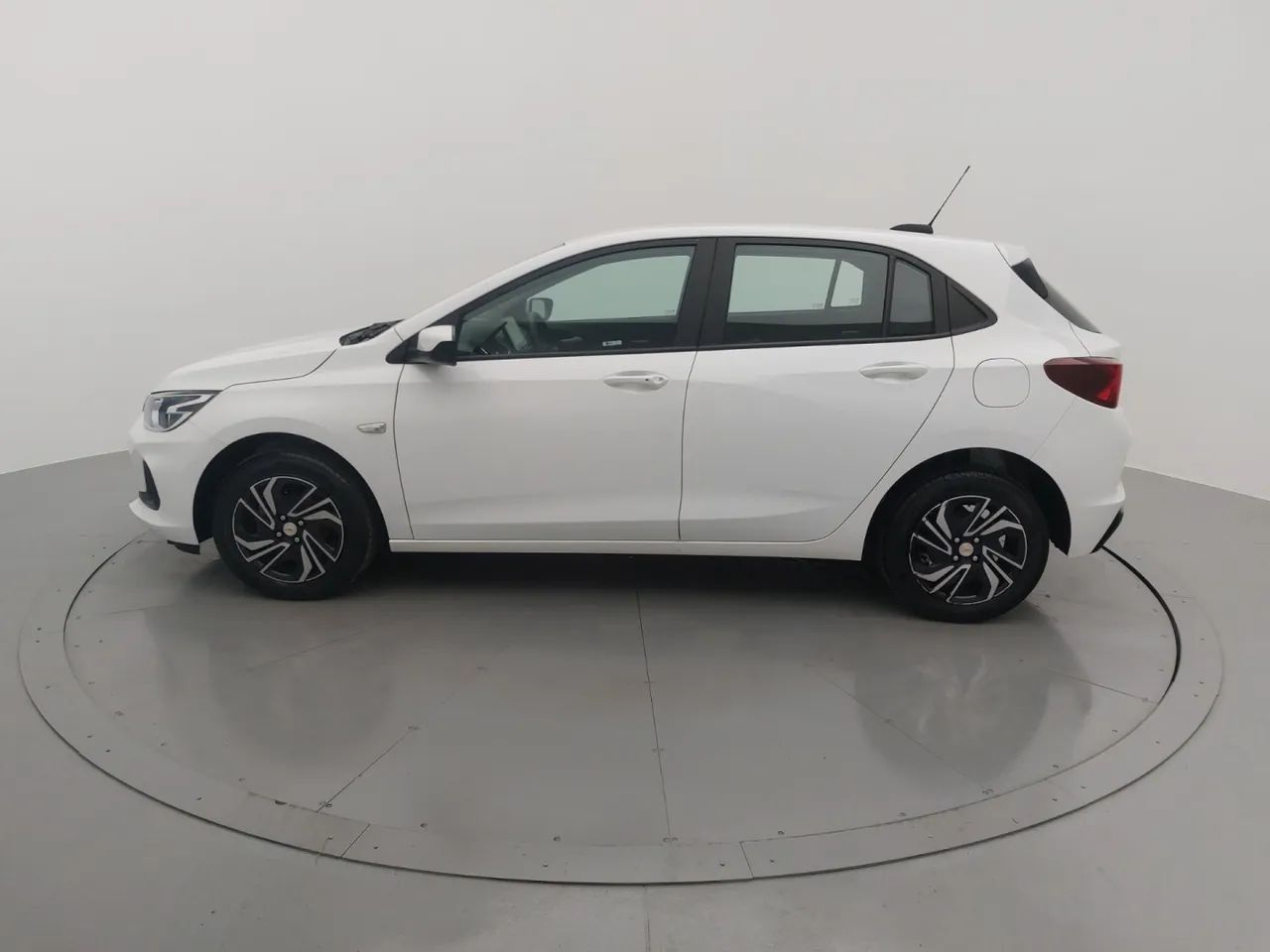 Chevrolet Onix 2024 1.0 flex lt manual - Foto 2