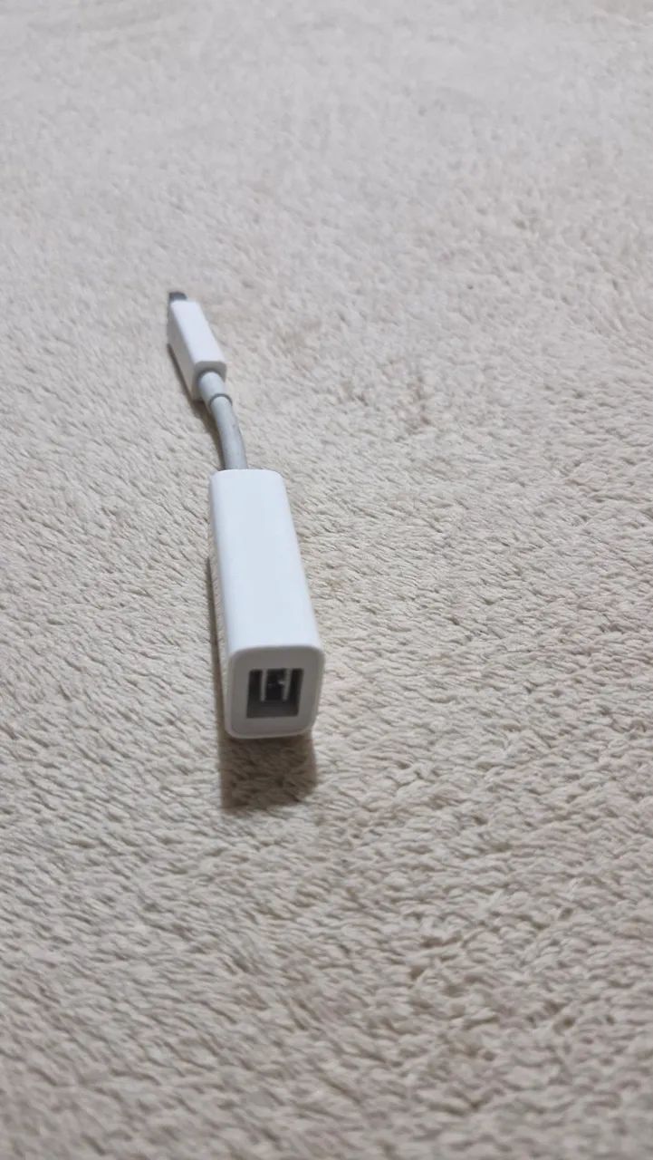 Thunderbolt 2 Adapter Model A146364407468655362122