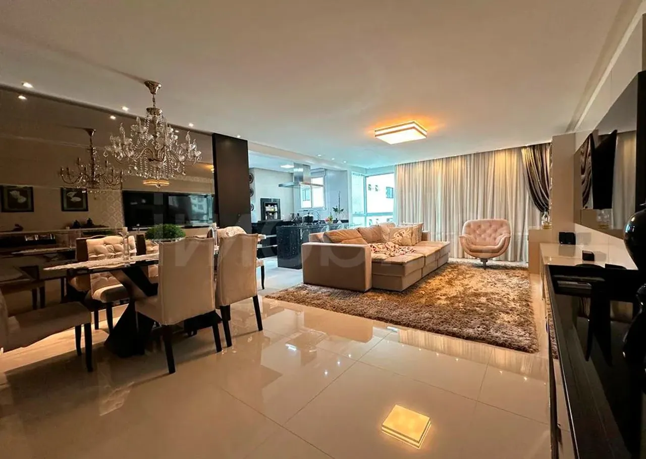 Apartamento mobiliado no Edifício Maria Valentina em Balneário Camboriú