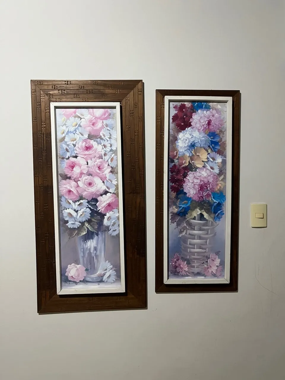 Vendo 2 quadros para decorar