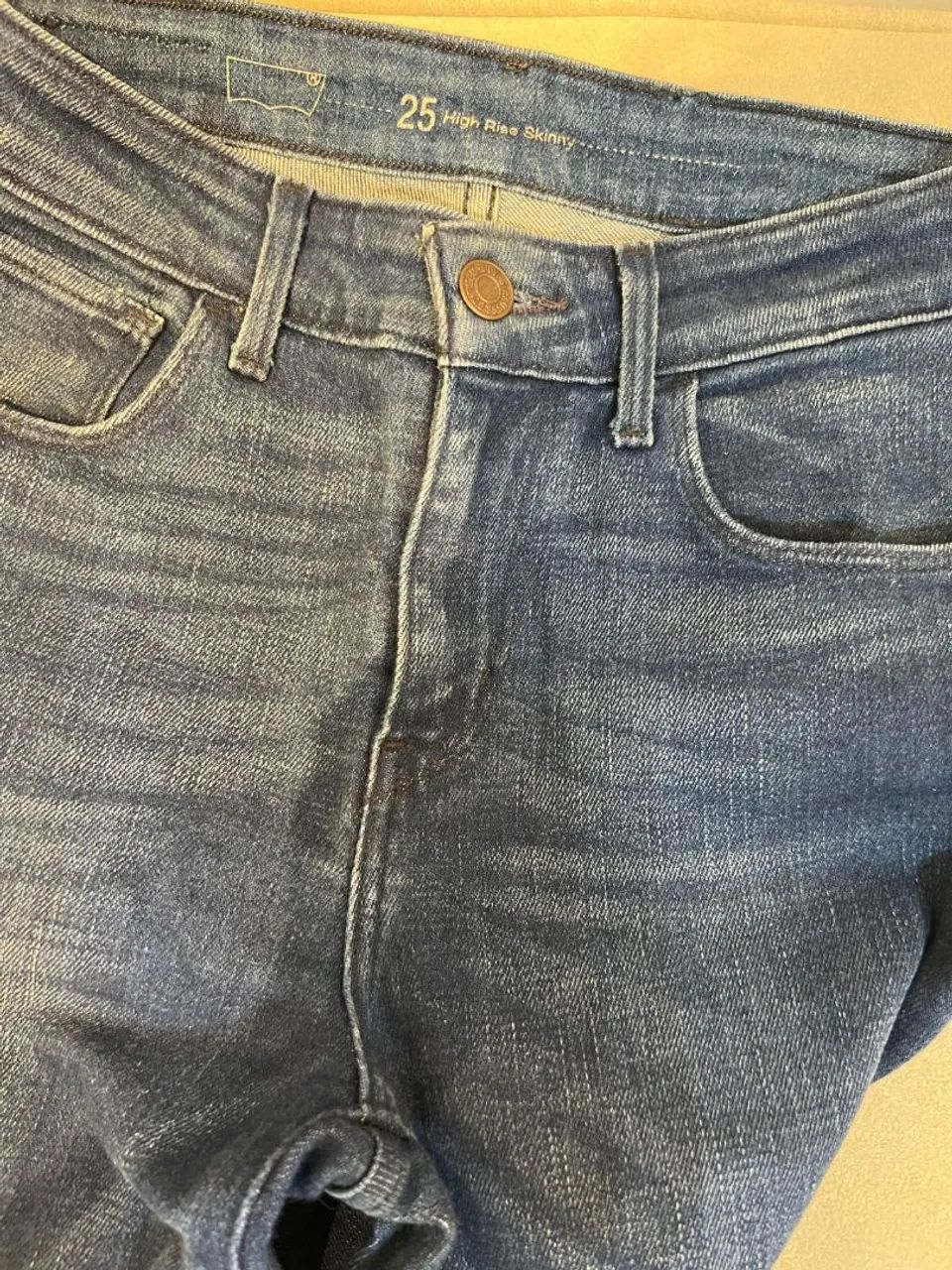 Levi's! Calça jeans - Tam 36 - Em perfeito estado - Foto 4