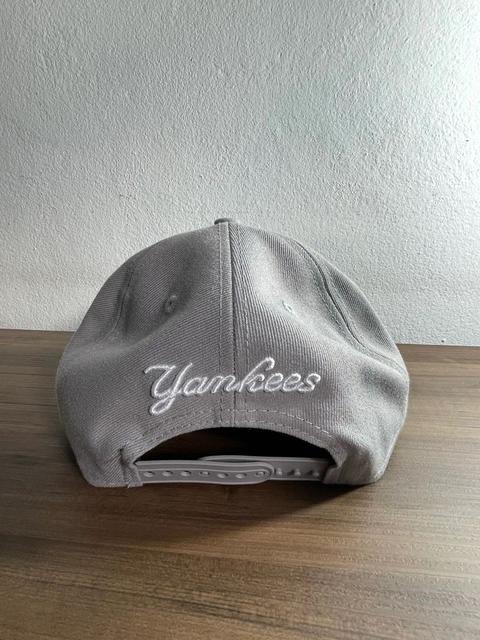 Bané New Era ORIGINAL - Pouco usado  - Foto 2
