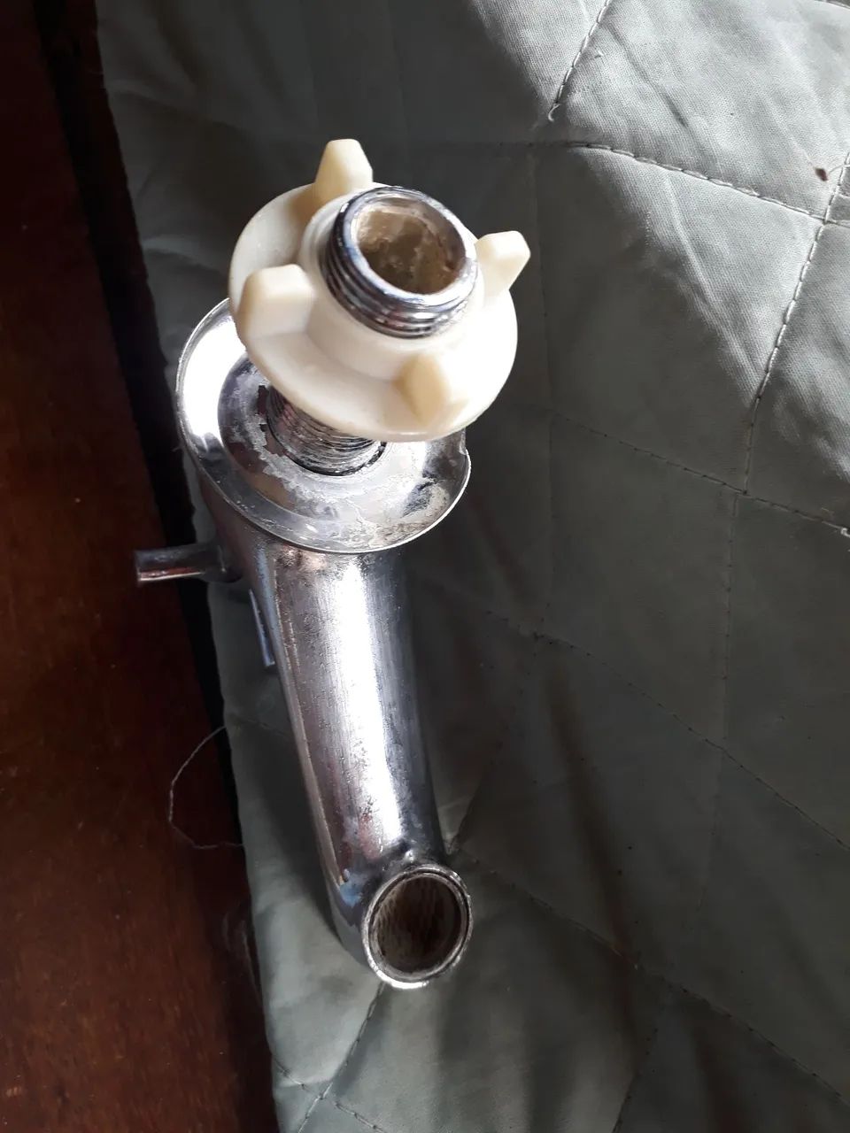 Torneira usada  - Foto 3