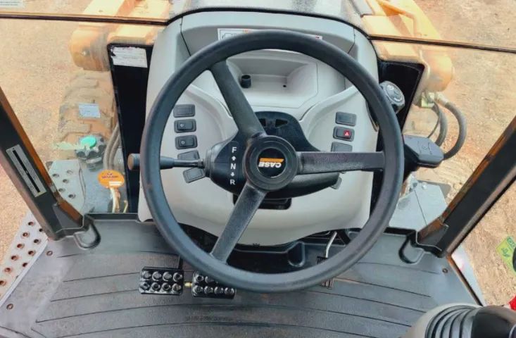 Retro Escavadeira Case 580 2015 (transferência de divida) - Foto 3