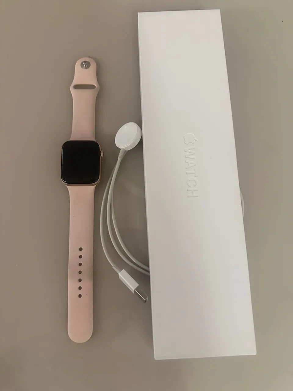 Apple Watch Séries 6, 44mm, Rose