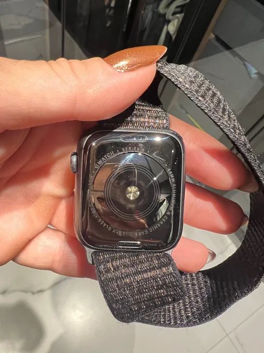 Apple Watch Series 5 - Foto 2