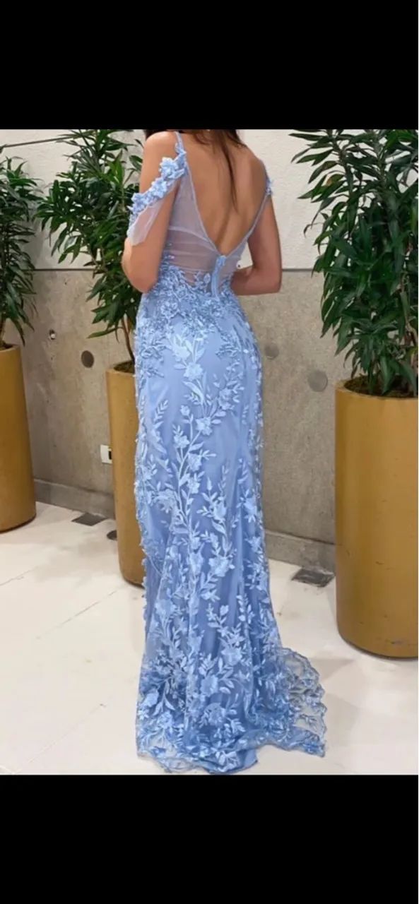 Vestido de festa azul claro com renda - Foto 4