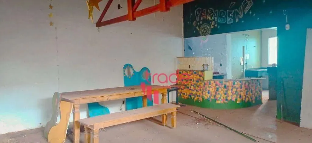 Ponto Comercial para Locação com 02 Grandes Salões no Bairro Jardim Sumaré em Ribeirão Pre