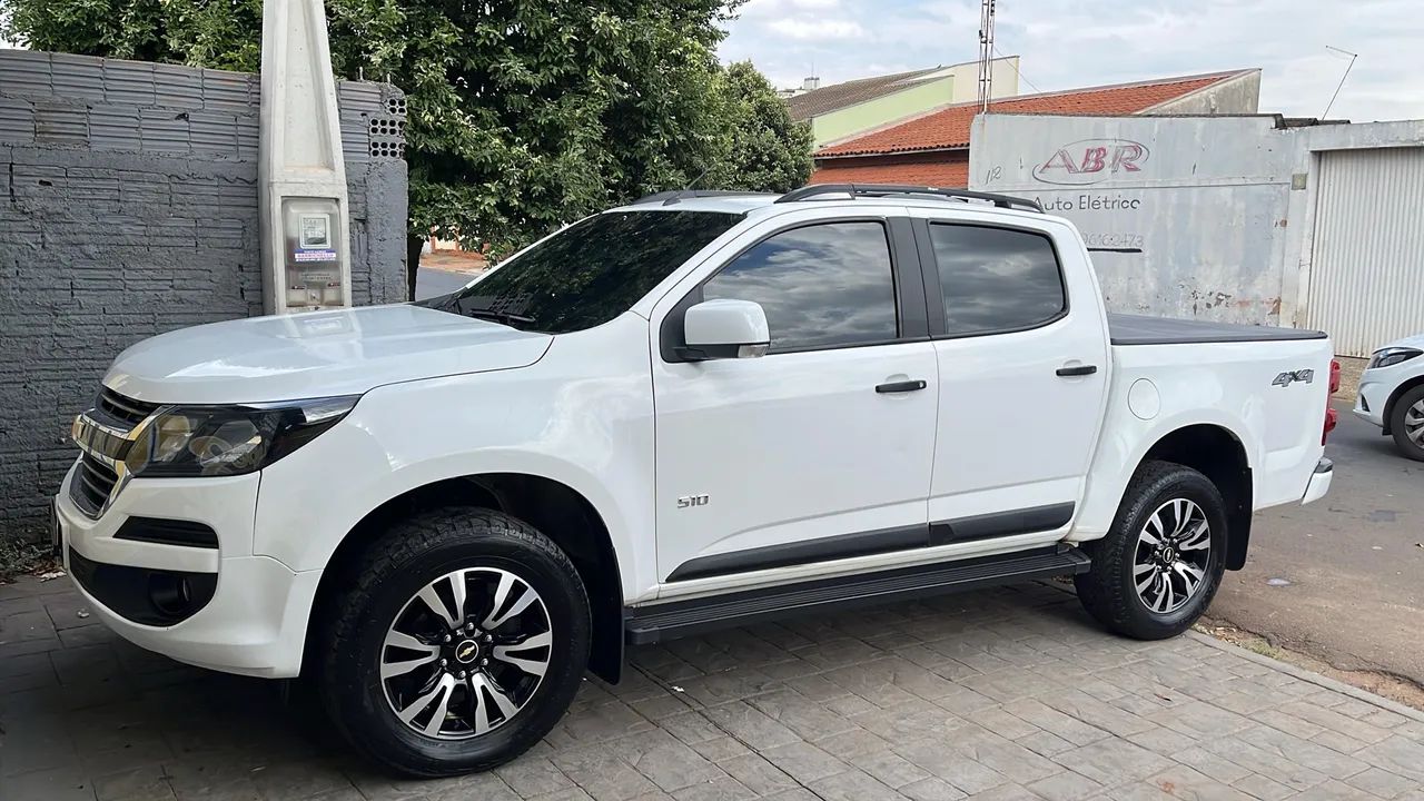 S10 LS CD 2.8 TURBO DIESEL 4x4 2019 - Foto 2