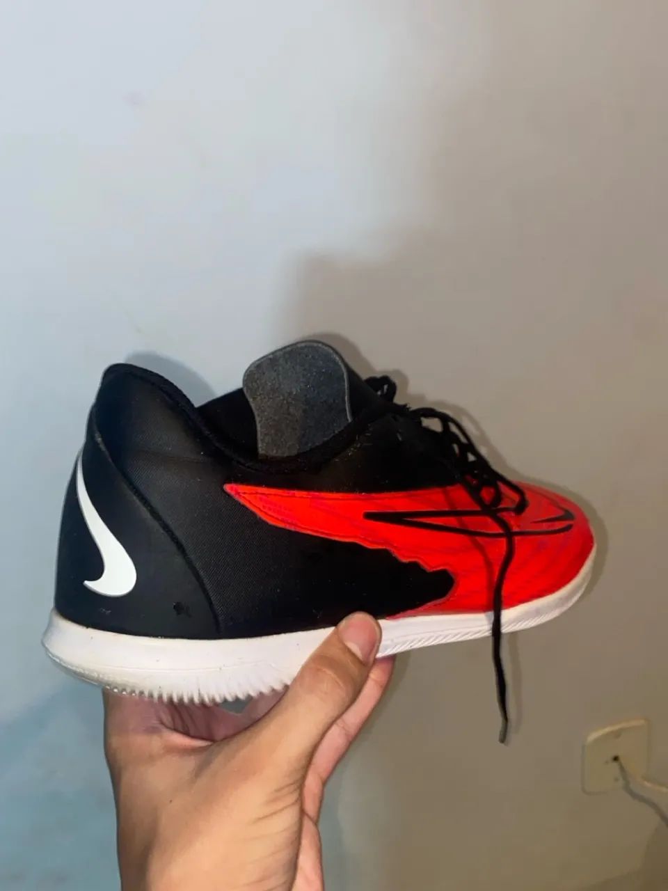 chuteira Phantom gx nunca usada 44 - Foto 3