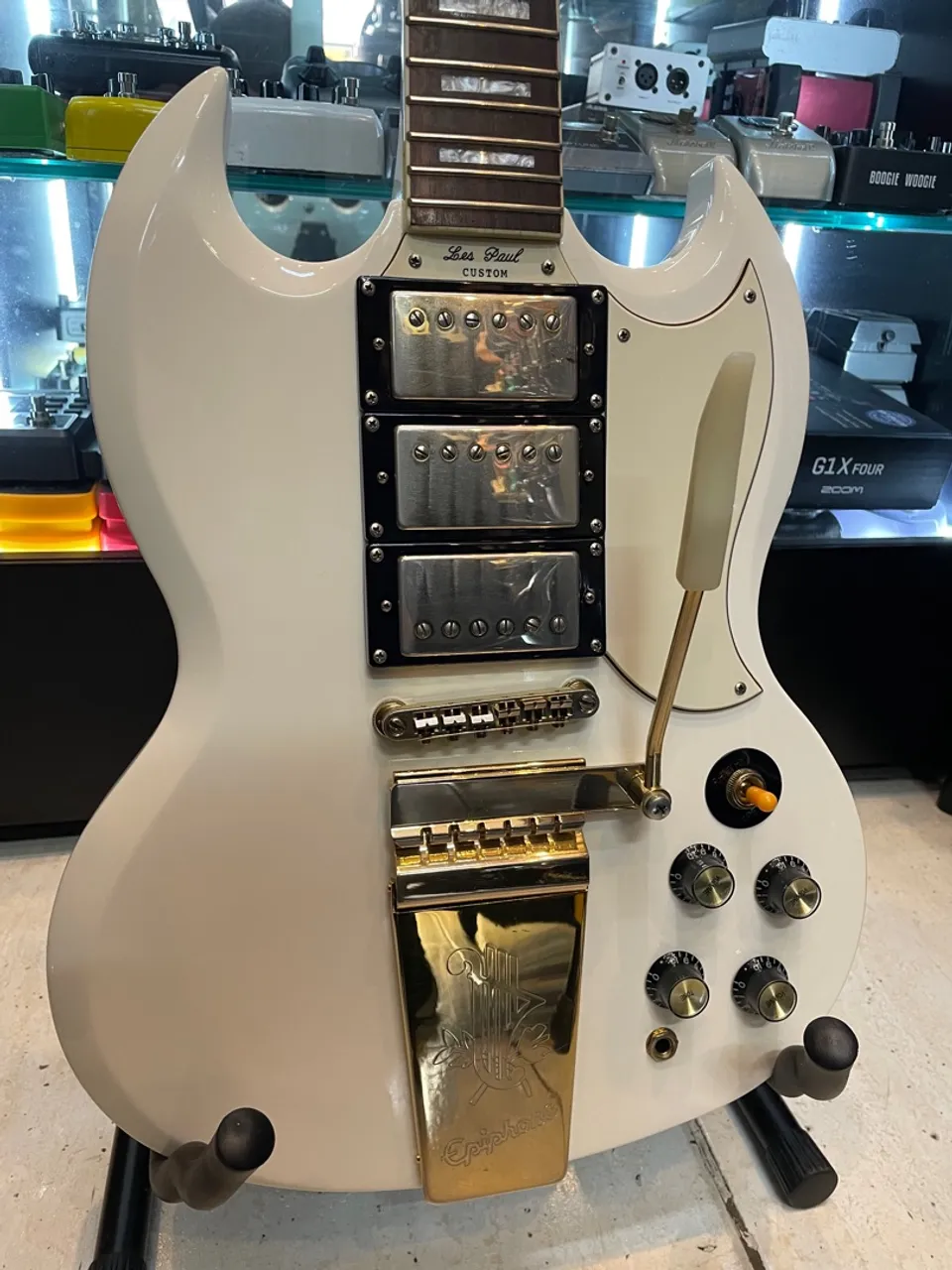 sg custom epiphone
