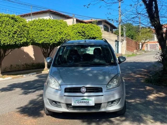 Fiat Idea Attractive 1.4 Fire Flex 8V 5P 2013 - Foto 2